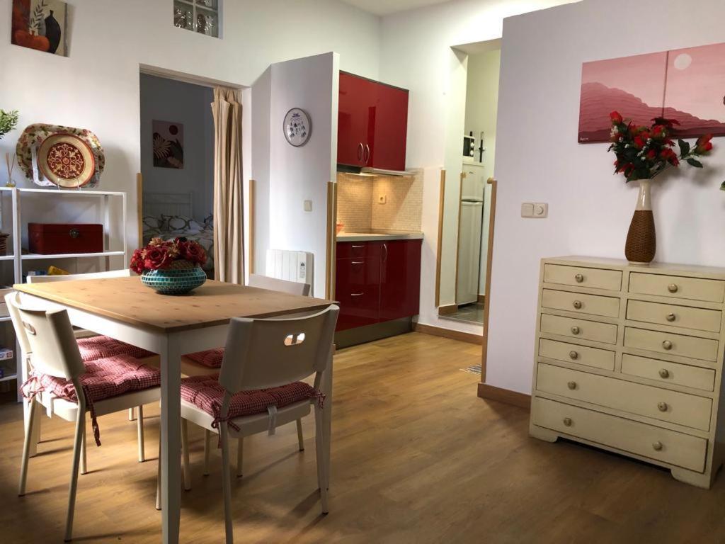 Apartamento Lavapies Al Lado Del Rastro Madrid Exterior photo