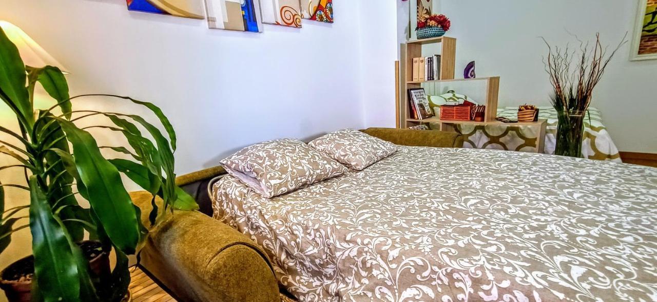 Apartamento Lavapies Al Lado Del Rastro Madrid Exterior photo